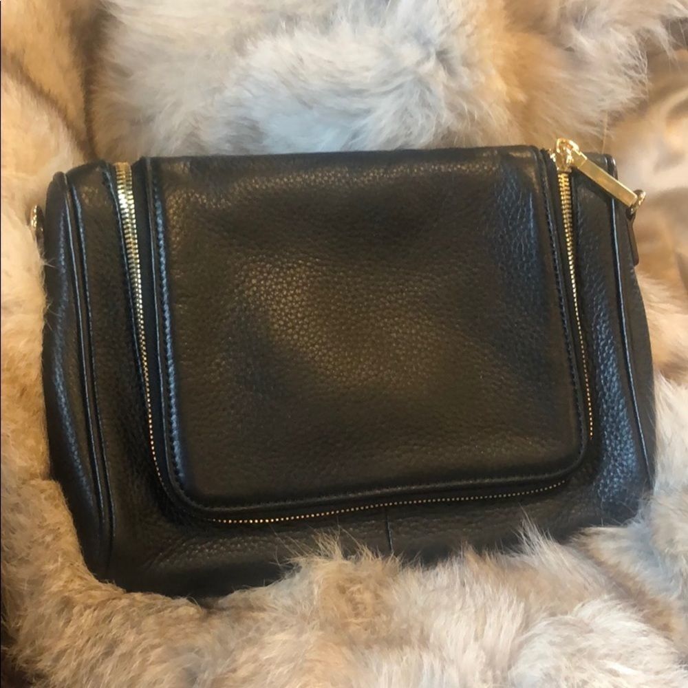 G.I.L.I purse (1639)